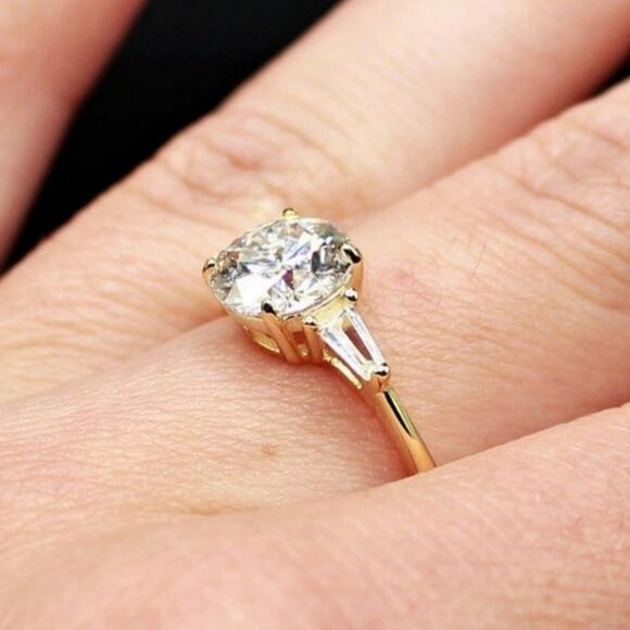 2 Ct Moissanite Engagement Ring Three-Stone Cut Zirconia Accents 18k Gold 6 NWT - Picture 8 of 9